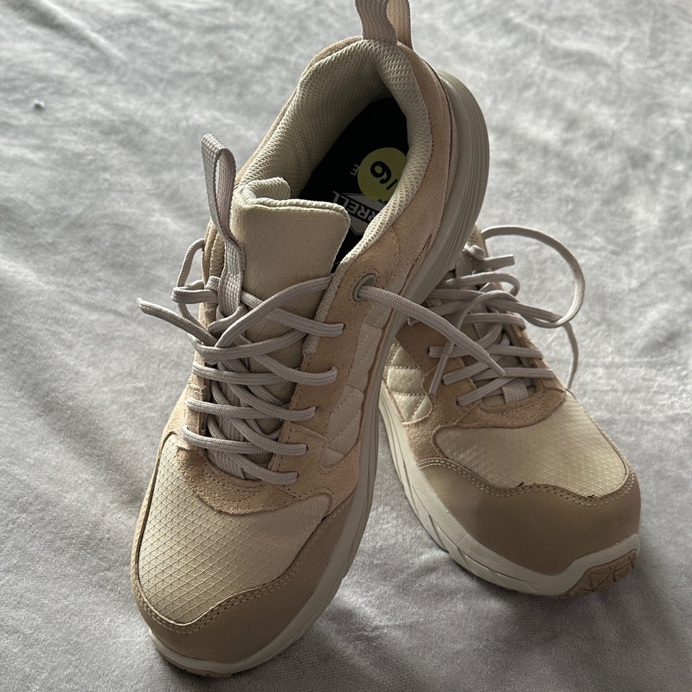 Merrell Beige And Cream Sneakers  Comfortable,Size 9 Sneakers